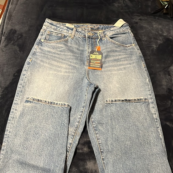 High Rise JAG Jeans - Picture 2 of 3